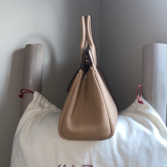 FERRAGAMO The Studio Bag CASHEW Authentic & NWT - Picture 11 of 17
